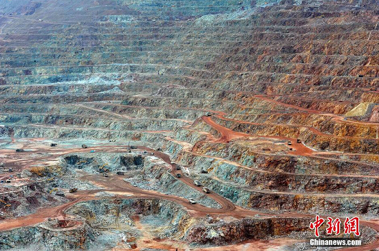 �Ͻ�ɽ���~�Vɽ